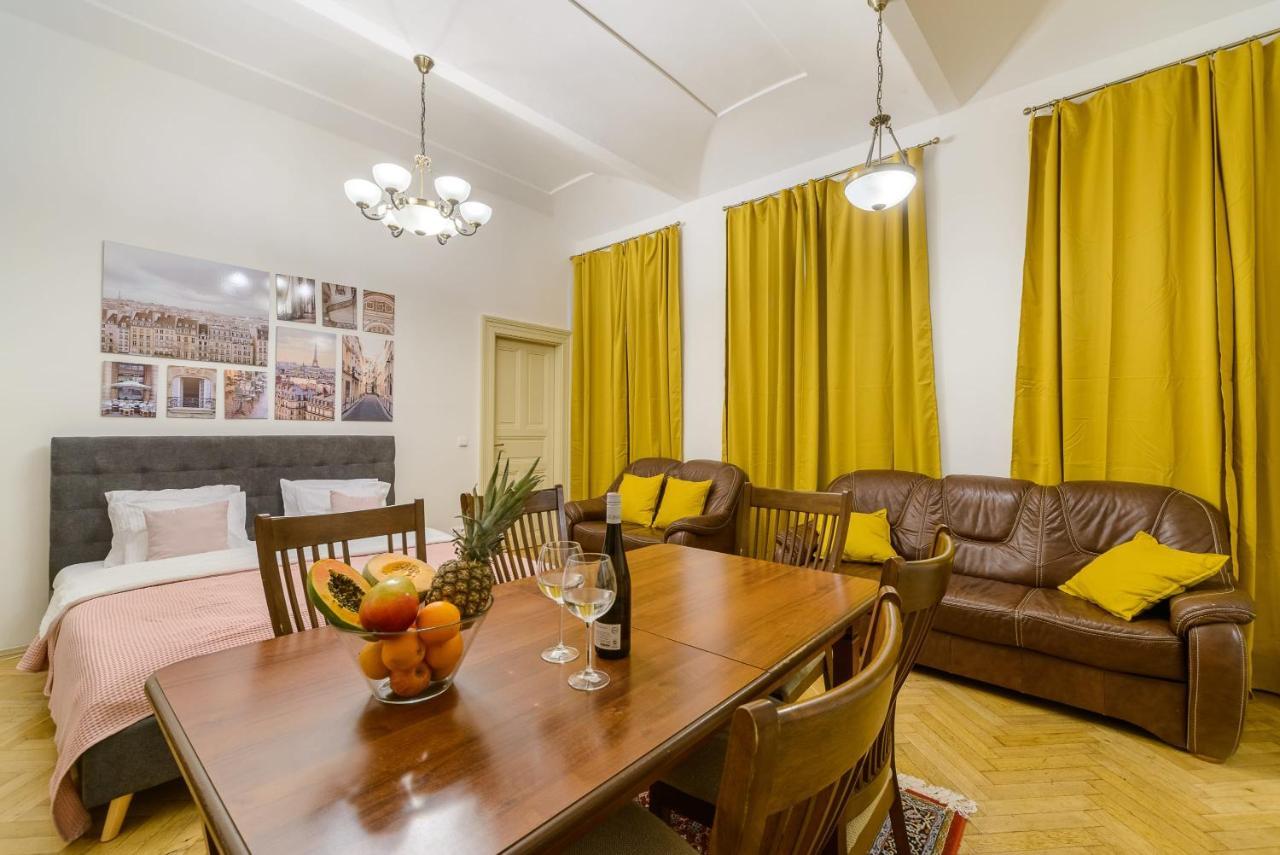 Cozy Apartment Near Stefanikuv Most Prague Luaran gambar
