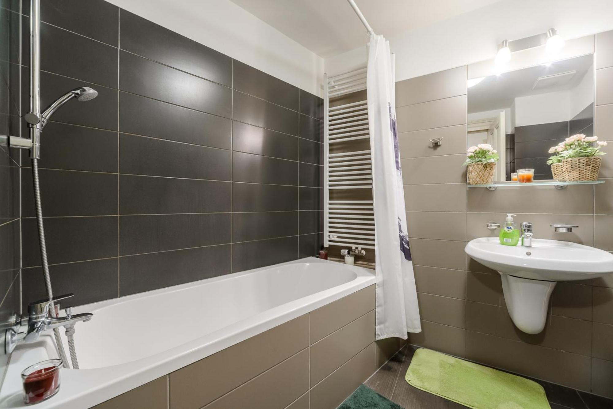 Cozy Apartment Near Stefanikuv Most Prague Luaran gambar